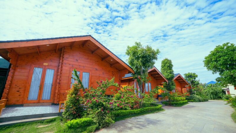 Du Lịch Nghỉ Dưỡng Tại Đôi Dép Tea Resort 3 Ngày 2 Đêm Nên Ở Đâu?