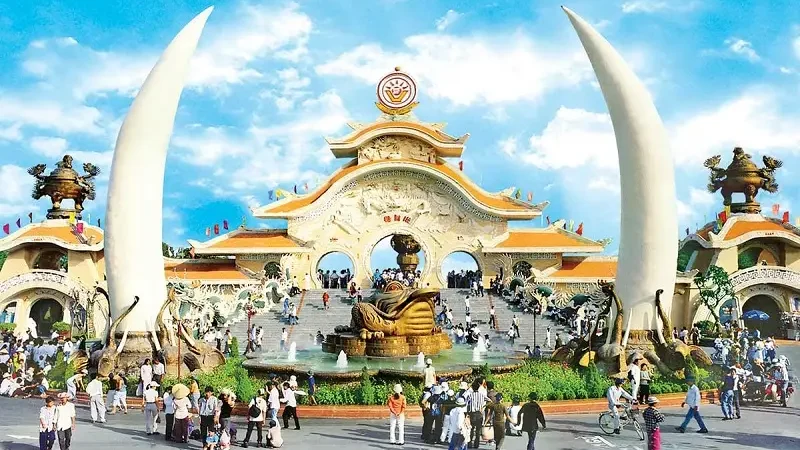 Hành Trình Khám Phá Suối Tiên 1 Ngày Được Nhiều Du Khách Lựa Chọn