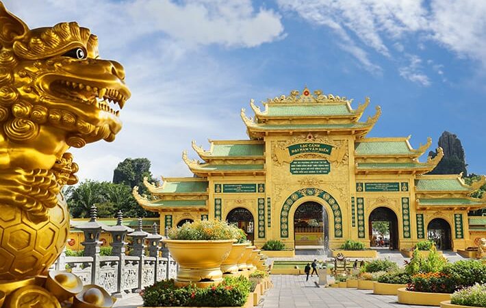 Top 5 Địa Điểm Tổ Chức Team – Building Hấp Dẫn Khi Du Lịch Đại Nam